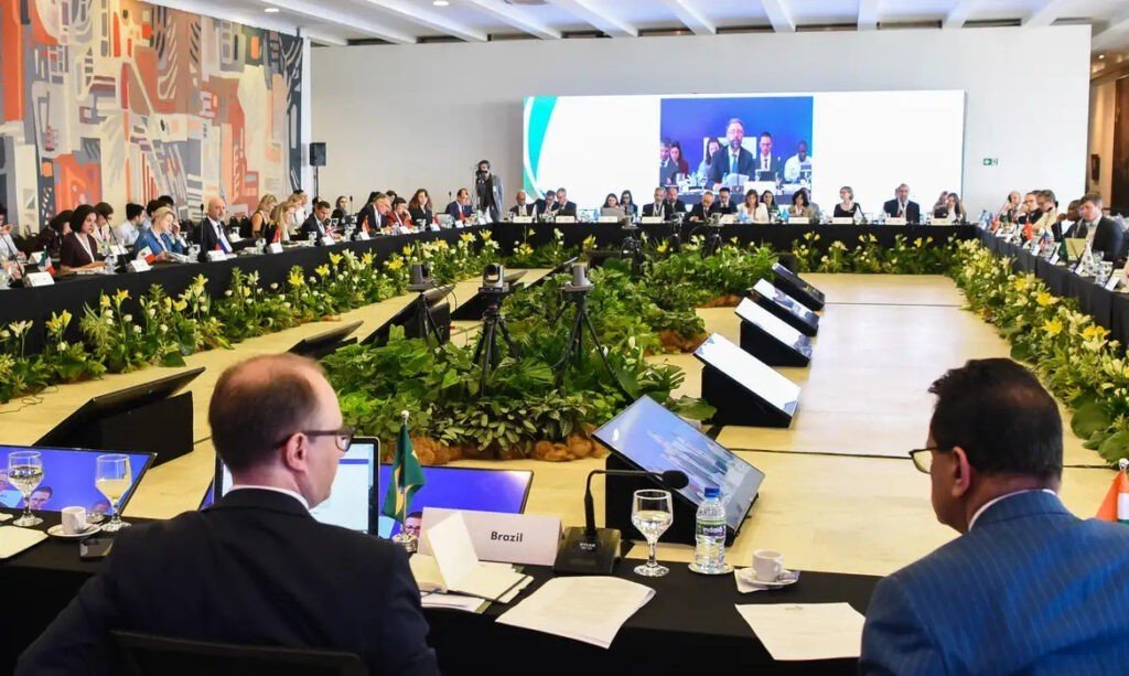 Brasil envia 125 toneladas de alimentos para Cuba
